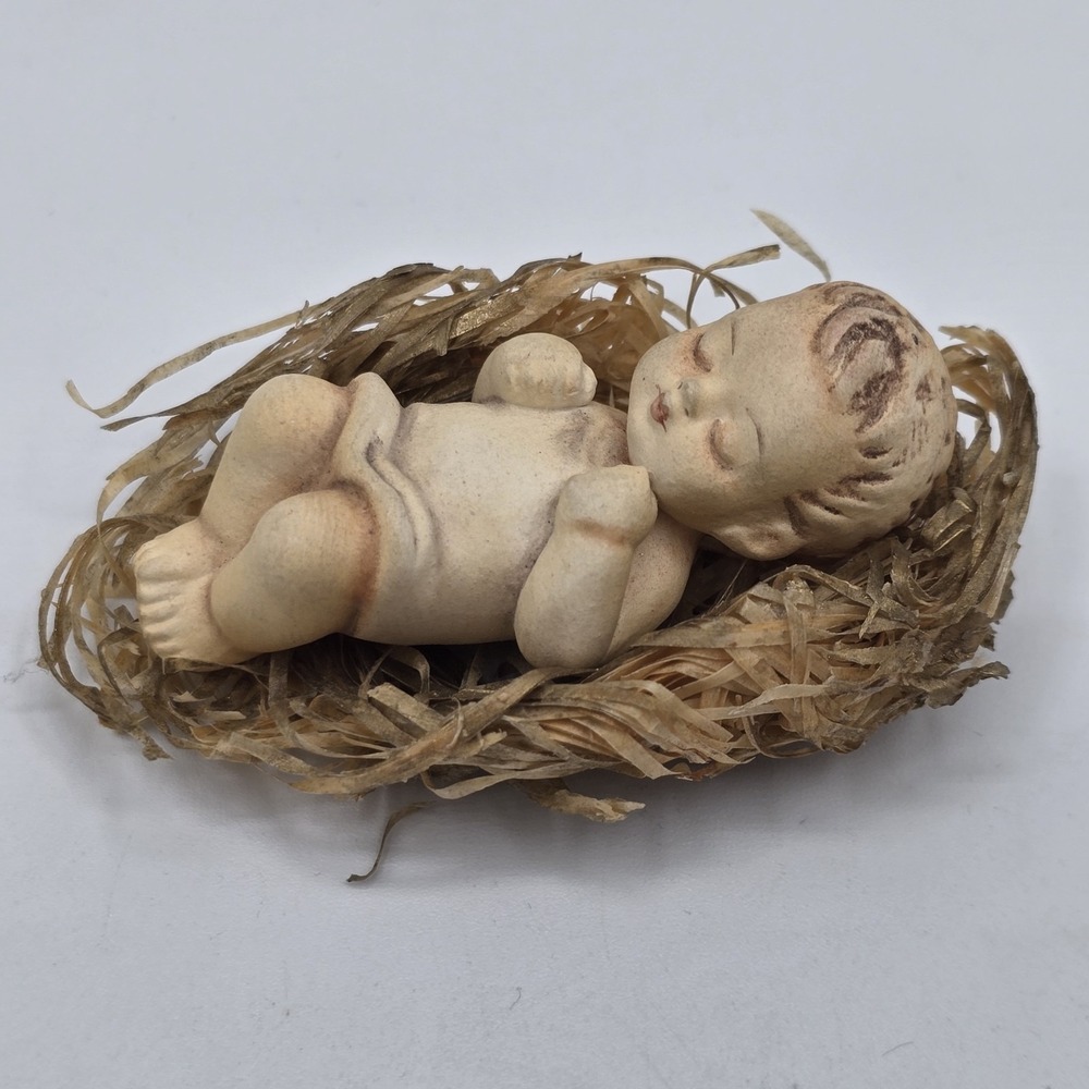 Hummel Blessed Child In the Crib Infant of Krumbad Figurine Baby‎ Jesus Vtg